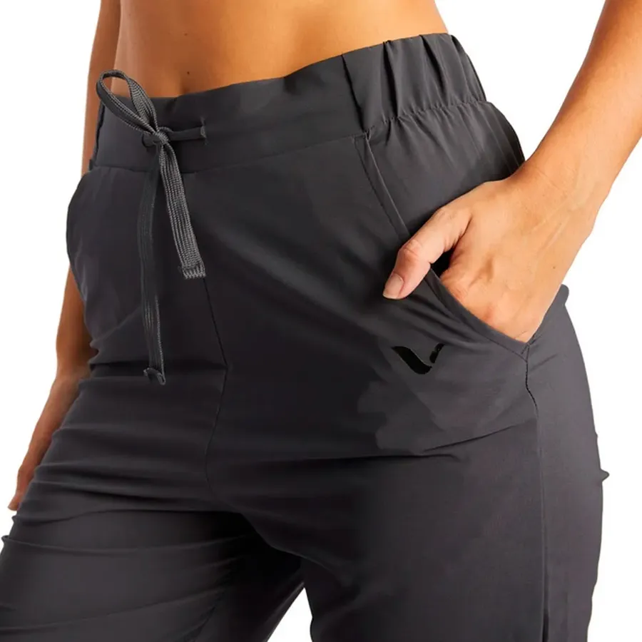 Imagen 2 de 3 de Pantalón Reves Kymi-GRIS