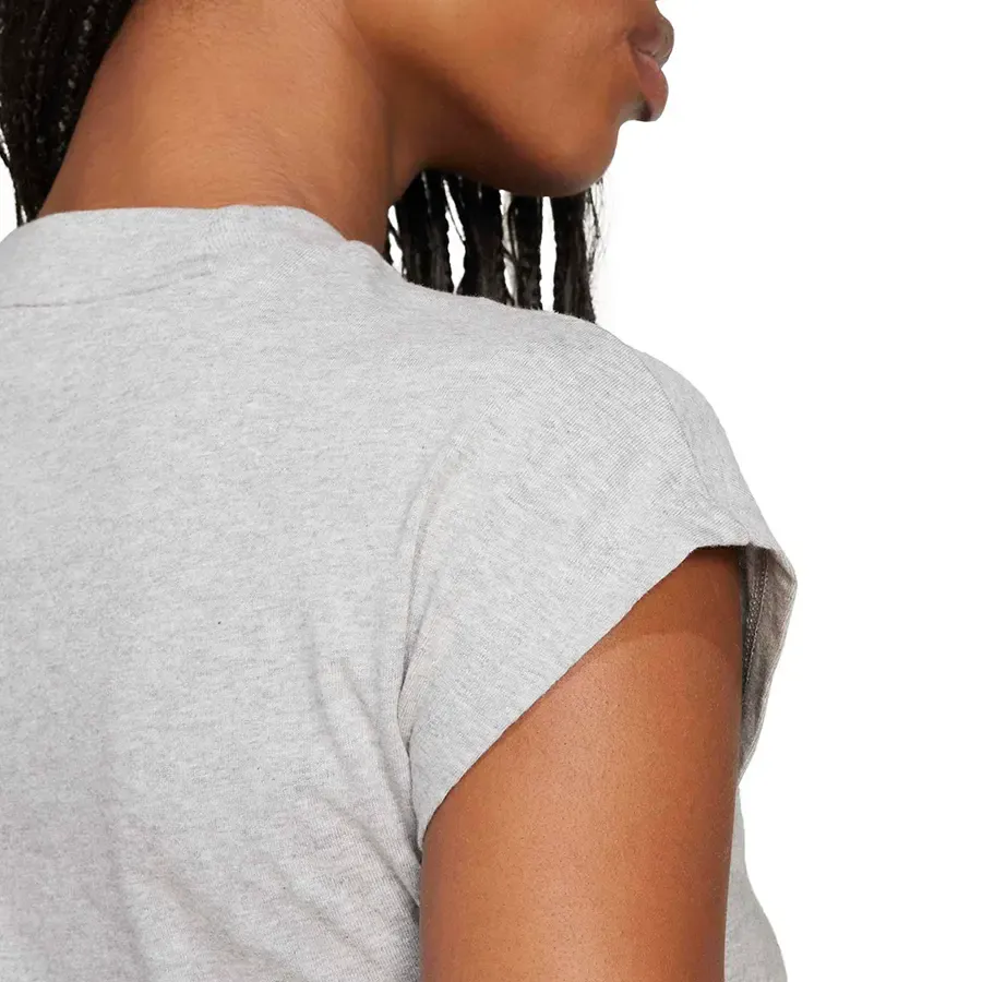 Imagen 4 de 5 de Remera adidas originals Essentials Linear-GRIS/NEGRO