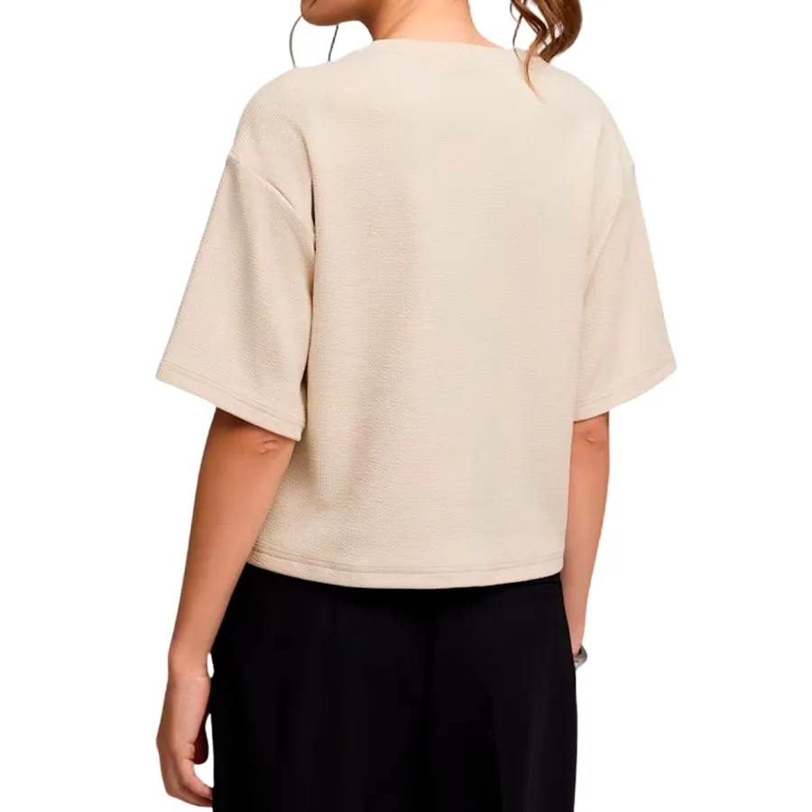 Imagen 1 de 3 de Remera Puma Essentials Elevated-CRUDO