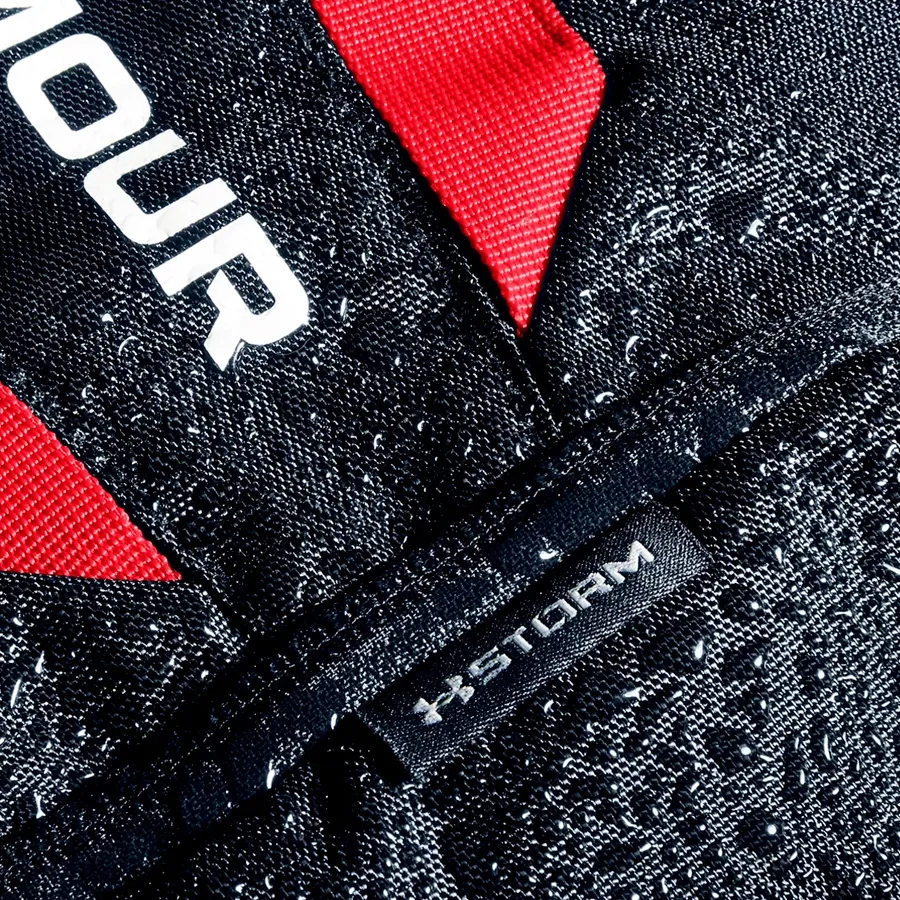 Imagen 5 de 6 de Mochila Under Armour Hustle 5.0-MARINO/ROJO/BLANCO