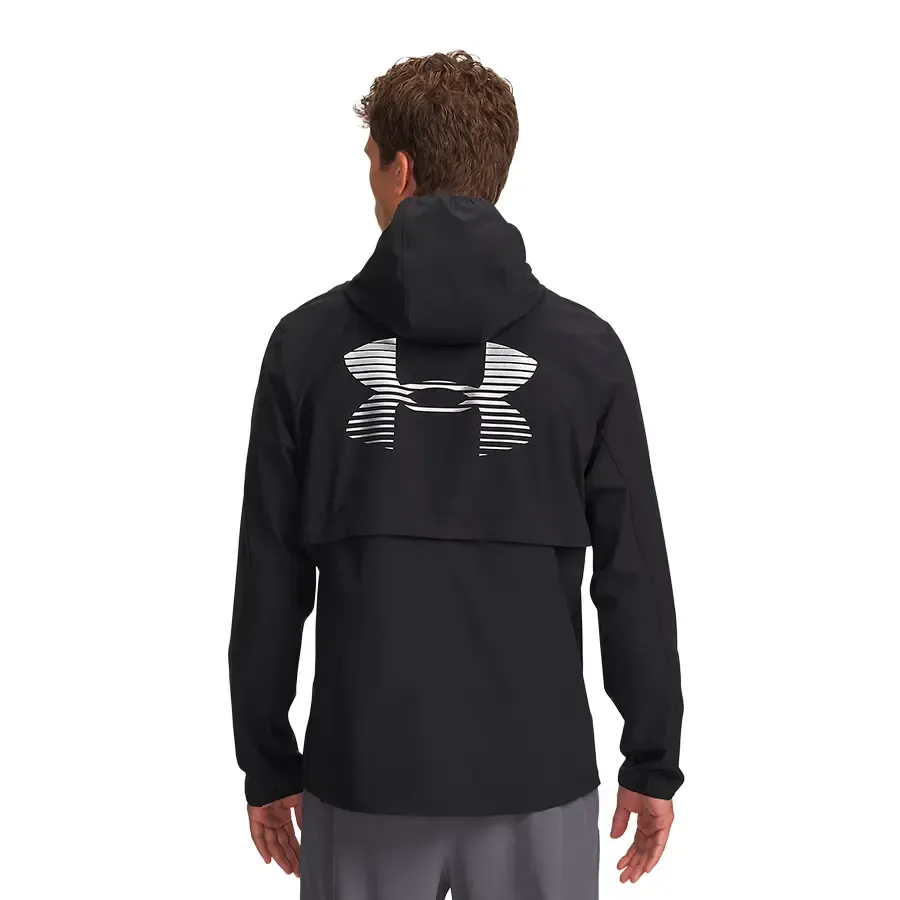 Imagen 1 de 3 de Campera Under Armour Velociti Pro Storm-NEGRO