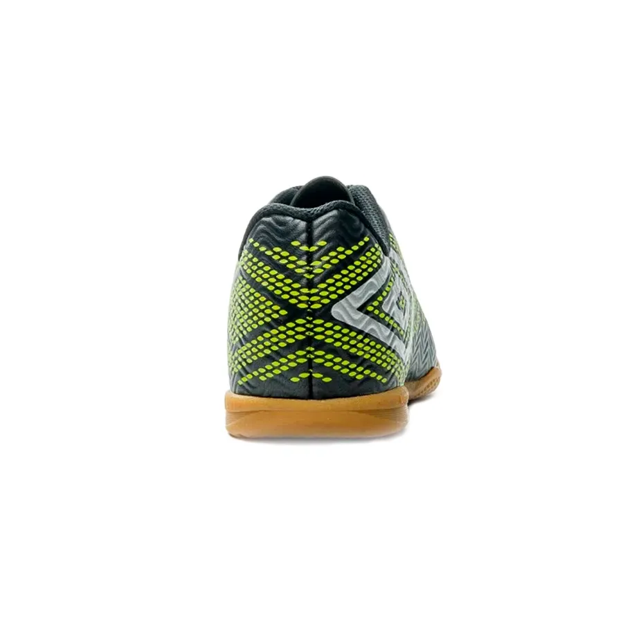 Imagen 4 de 6 de Botines Umbro Sala Ultraskin Jr-NEGRO/PLATA/LIMA