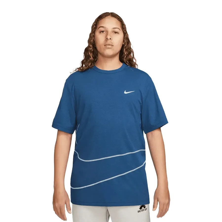 Imagen 0 de 3 de Remera Nike Dri-Fit Uv Hyverse-AZUL/BLANCO