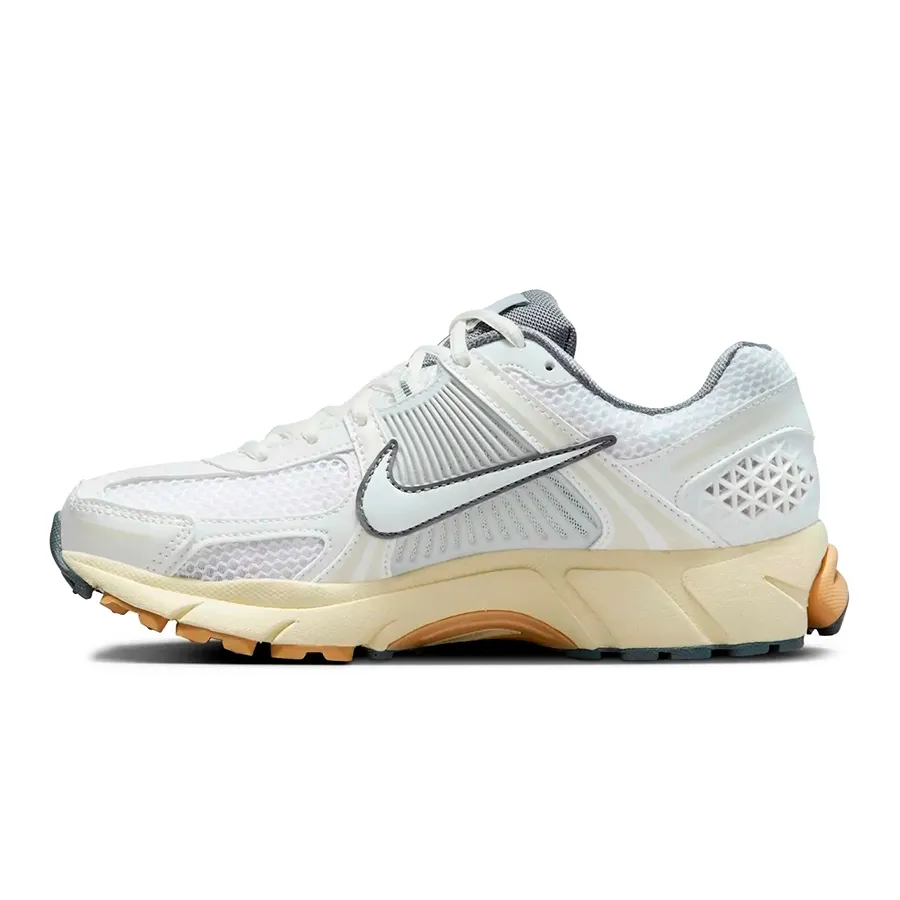 Imagen 2 de 5 de Zapatillas Nike Zoom Vomero 5-BLANCO/GRIS