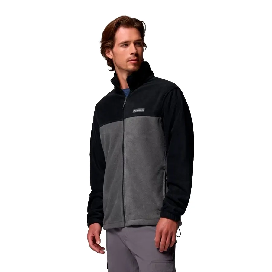 Imagen 1 de 6 de Campera Columbia Steens Mountain-NEGRO/GRIS