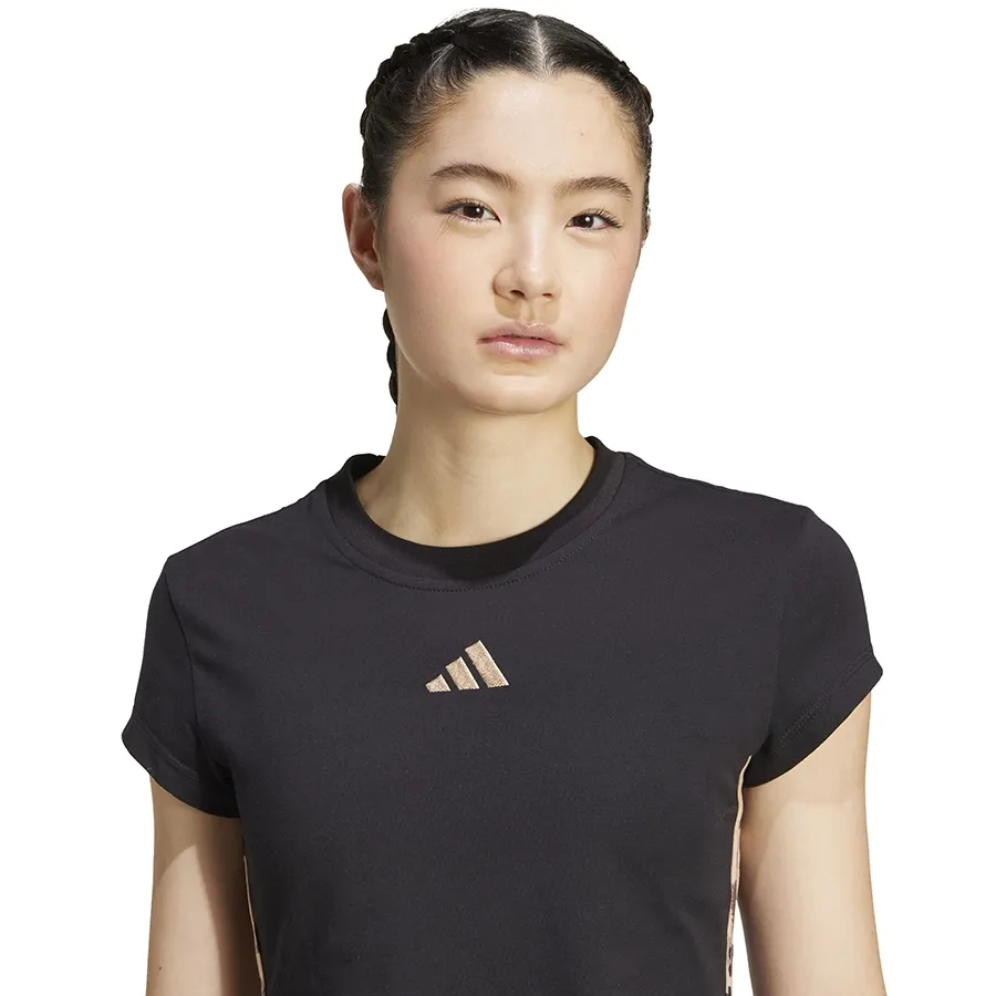 Imagen 2 de 4 de Remera adidas 3 Stripes Estampado Animal Print-NEGRO/PRINT