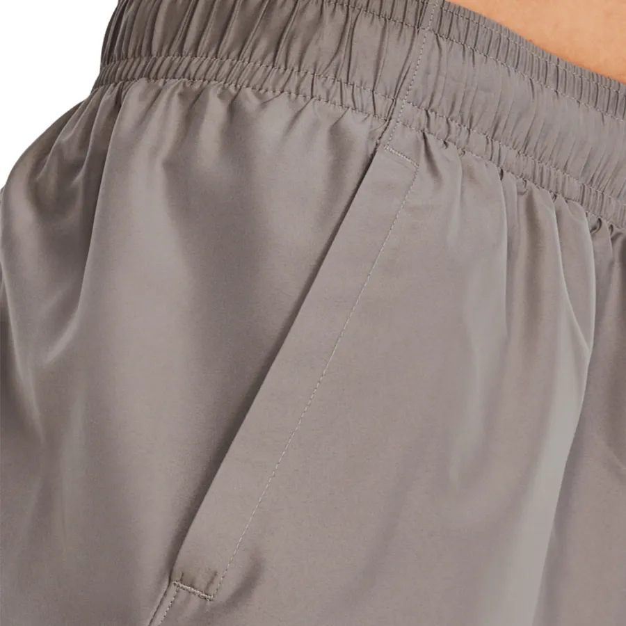 Imagen 2 de 6 de Shorts Under Armour Woven Graphic Wordmark-GRIS