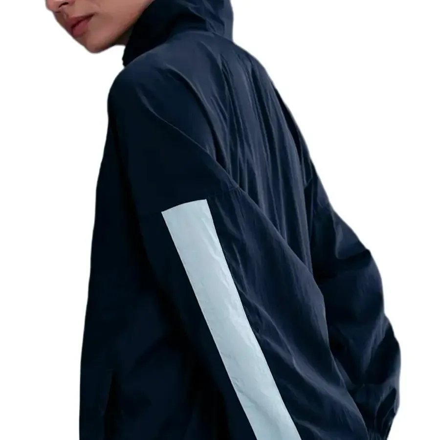 Imagen 2 de 3 de Campera Nike Sportswear Windrunner-MARINO/BLANCO