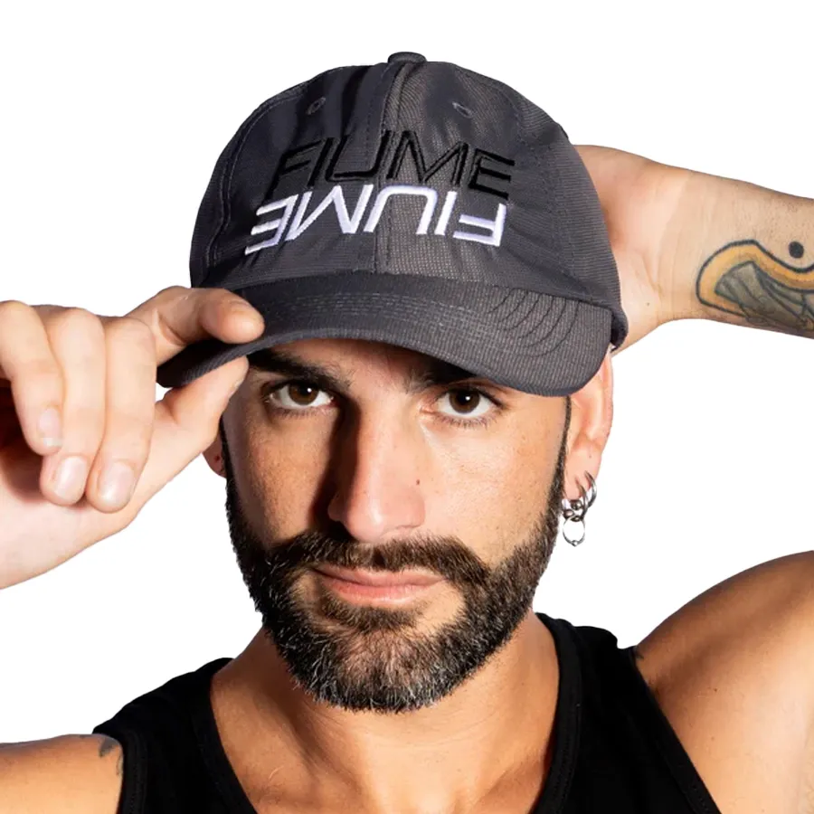 Imagen 0 de 3 de Gorra Fiume Sport Stroke-GRAFITO/NEGRO/BLANCO