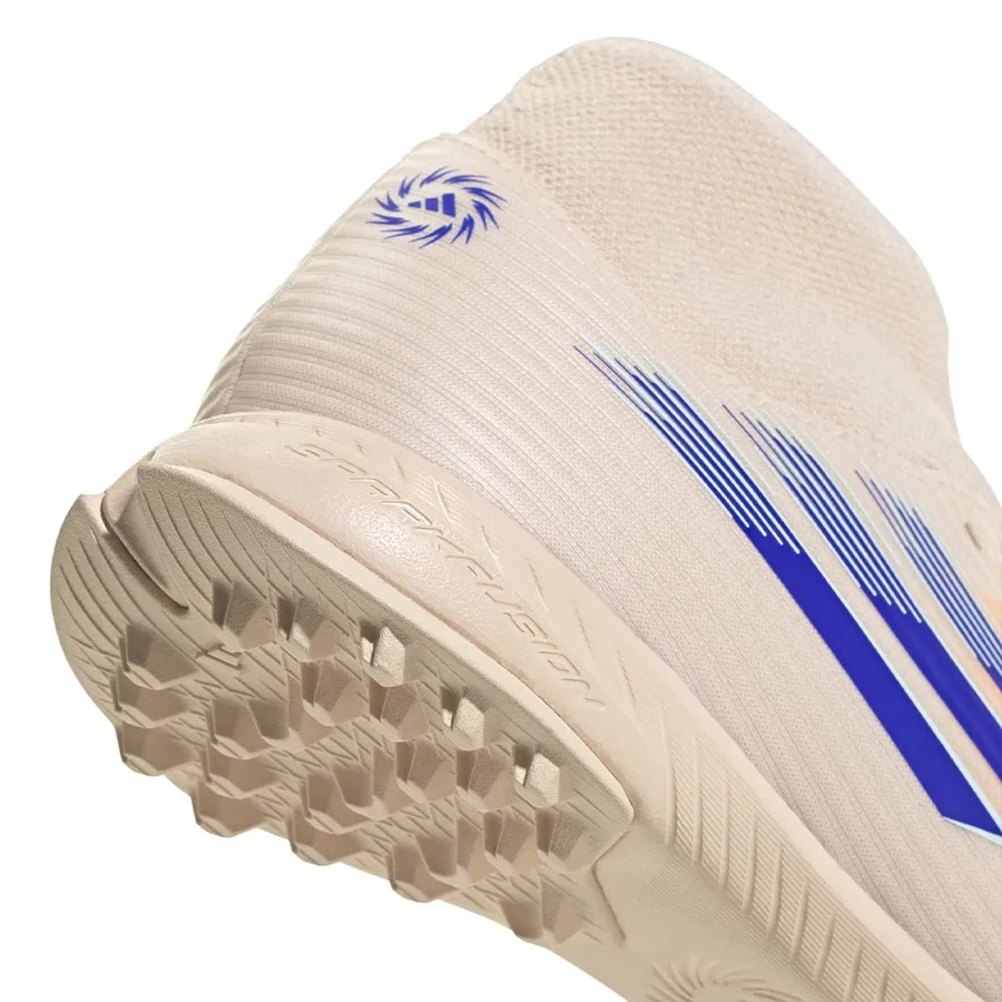 Imagen 6 de 7 de Botines adidas F50 SparkFusion Club TF-NUDE/AZUL