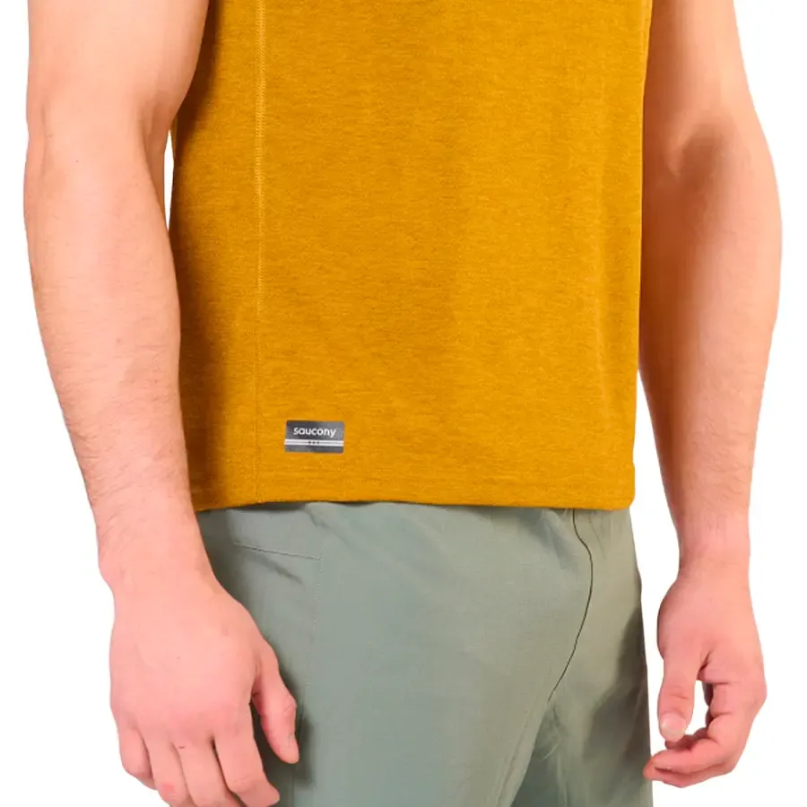 Imagen 5 de 6 de Remera Saucony Stopwatch Graphic-MOSTAZA