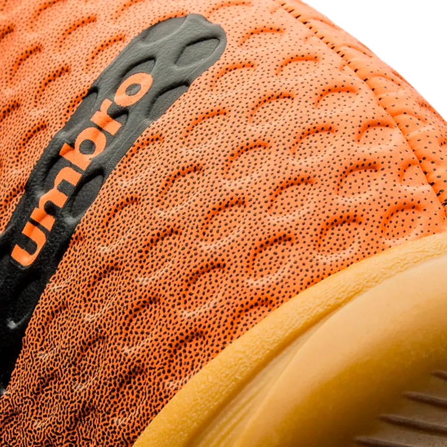 Imagen 5 de 6 de Botines Umbro Sala Warskin-NEGRO/NARANJA/BLANCO