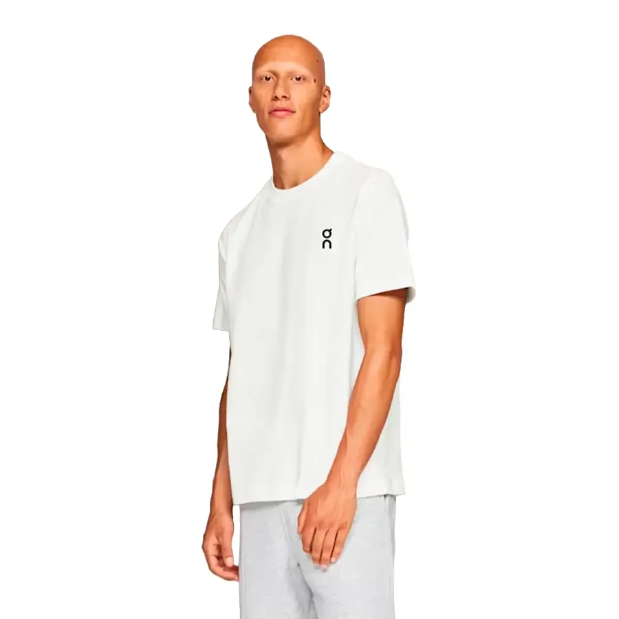 Imagen 0 de 3 de Remera On Club-T-BLANCO