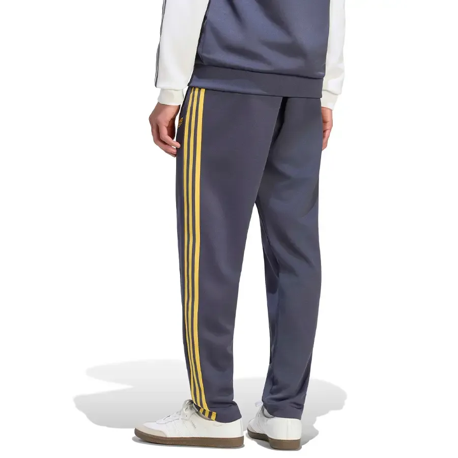 Imagen 1 de 5 de Pantalón adidas originals Boca Juniors-MARINO/AMARILLO