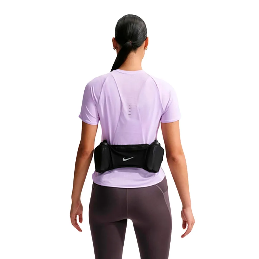 Imagen 2 de 3 de Remera Nike Swift-LILA