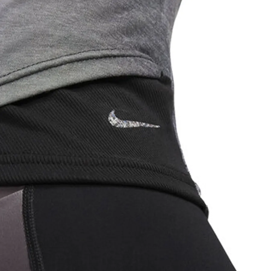 Imagen 4 de 5 de Musculosa Nike Dri-FIT Printed Tank-GRIS/NEGRO