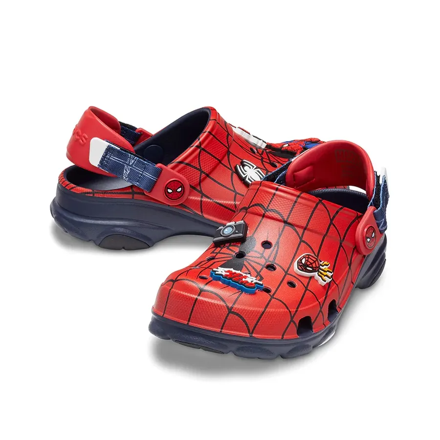 Imagen 2 de 7 de Sandalias Crocs Team Spiderman-ROJO/NEGRO