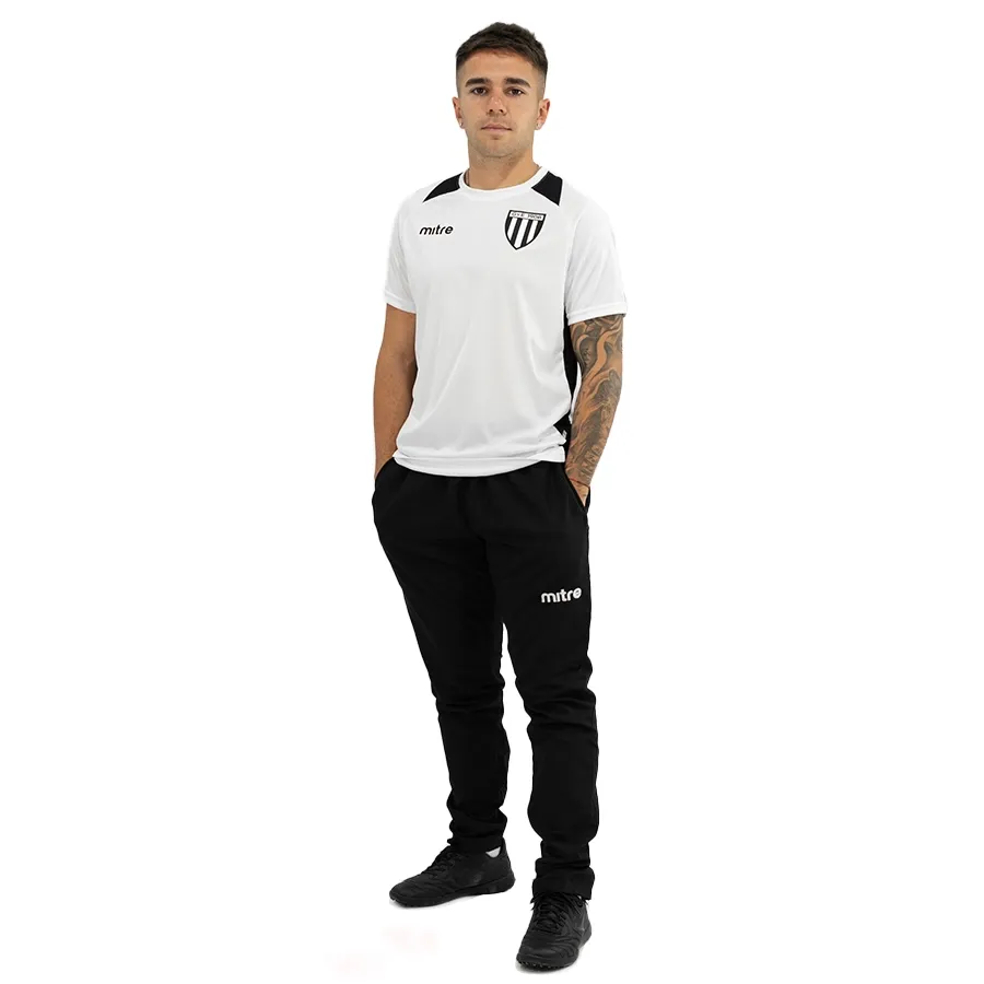 Imagen 1 de 9 de Remera Mitre Derby Gimnasia Y Esgrima-BLANCO/NEGRO