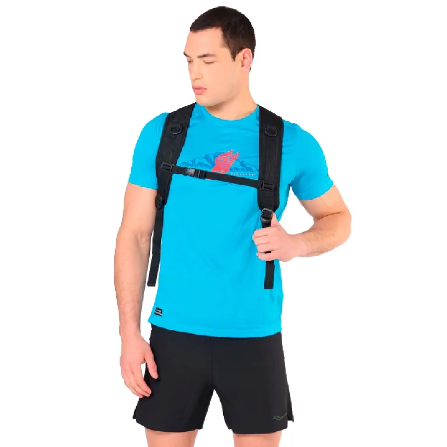 Imagen 2 de 4 de Mochila Saucony Peregrine-NEGRO