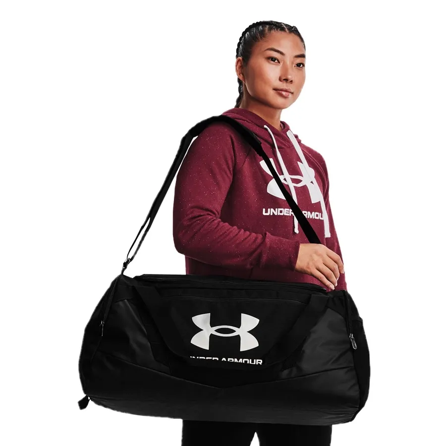 Imagen 2 de 8 de Bolso Under Armour Undeniable 5.0 Duffle Md-NEGRO/PLATA