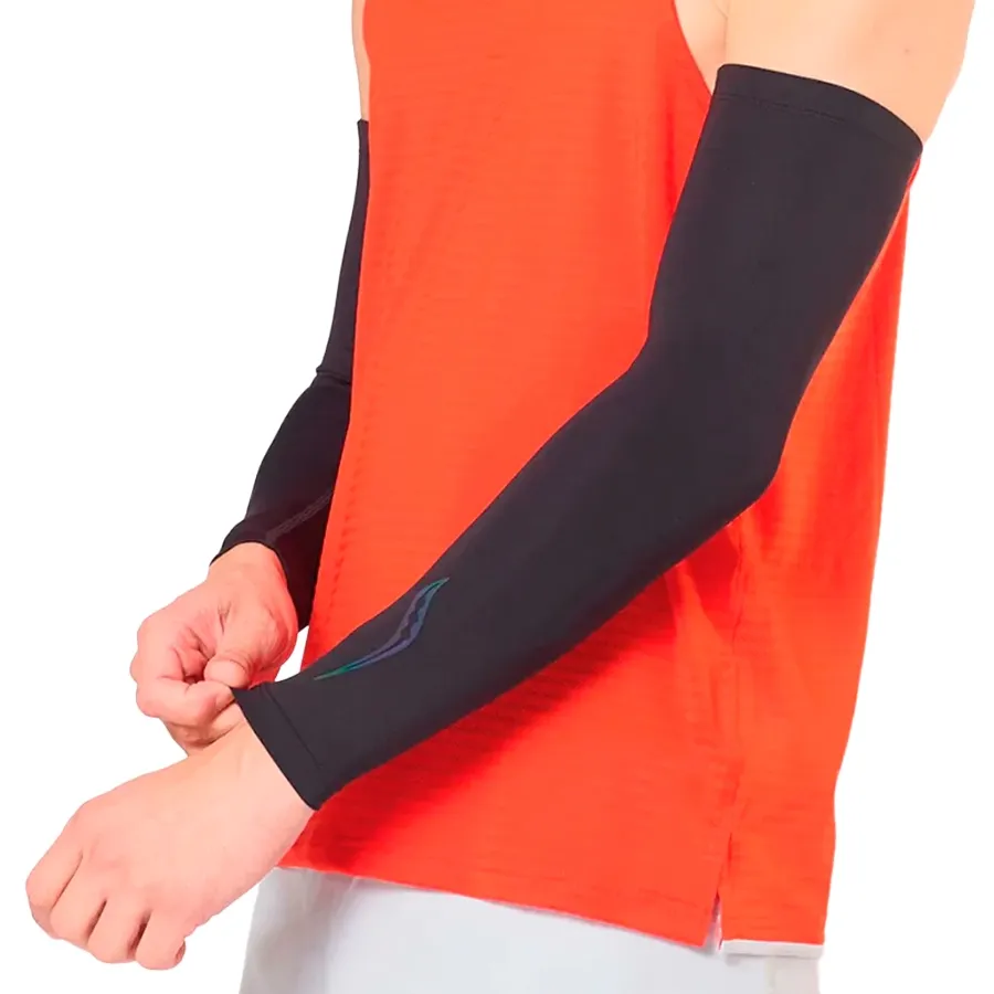 Imagen 2 de 4 de Mangas Running Fortify-NEGRO