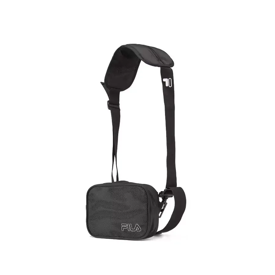 Imagen 1 de 2 de Riñonera Fila Unisex Ovale-NEGRO/BLANCO