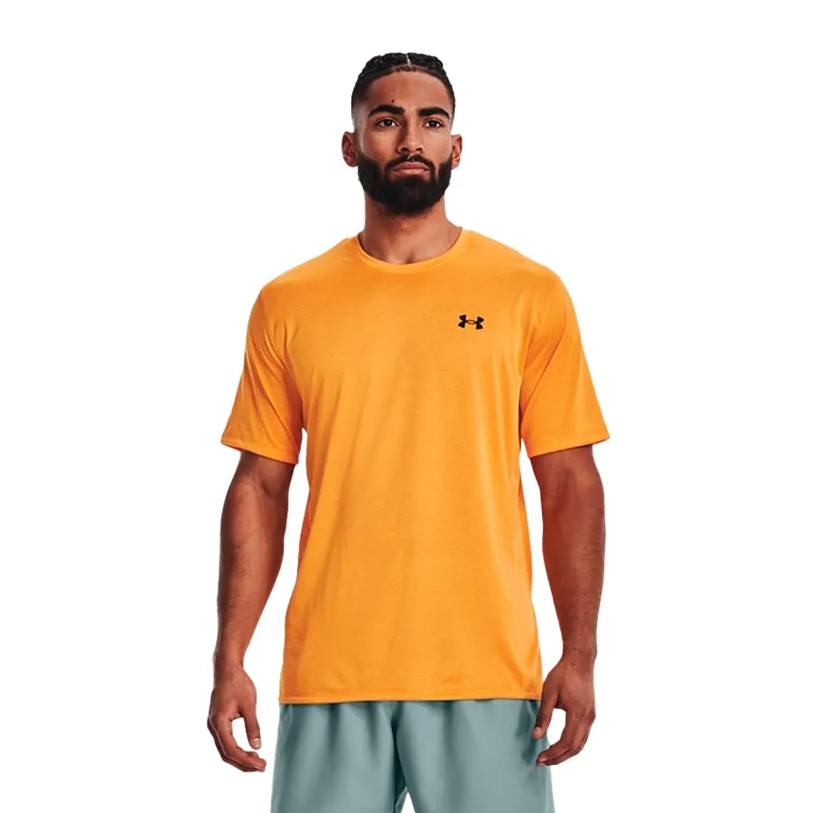 Imagen 2 de 4 de Remera Under Armour Trainning Vent-AMARILLO/NEGRO