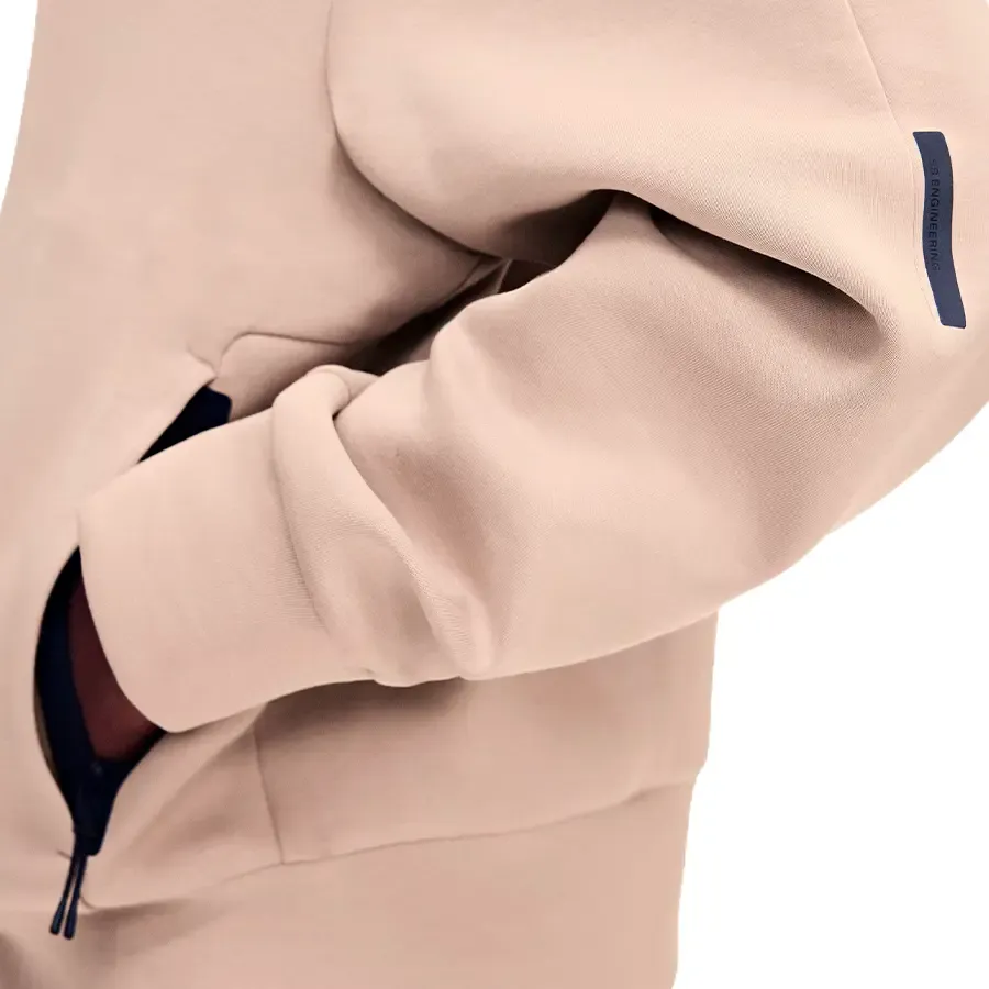 Imagen 4 de 6 de Campera On Focus Tech Zip-BEIGE