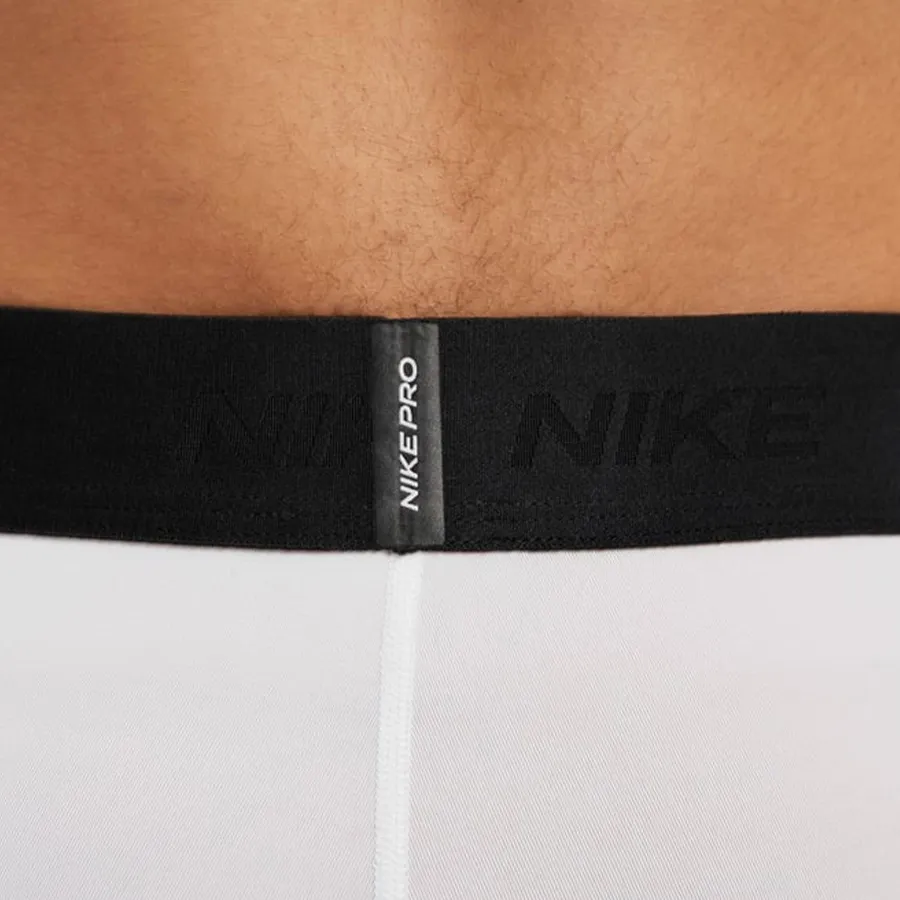 Imagen 3 de 5 de Calza Nike Pro Dri-FIT-BLANCO