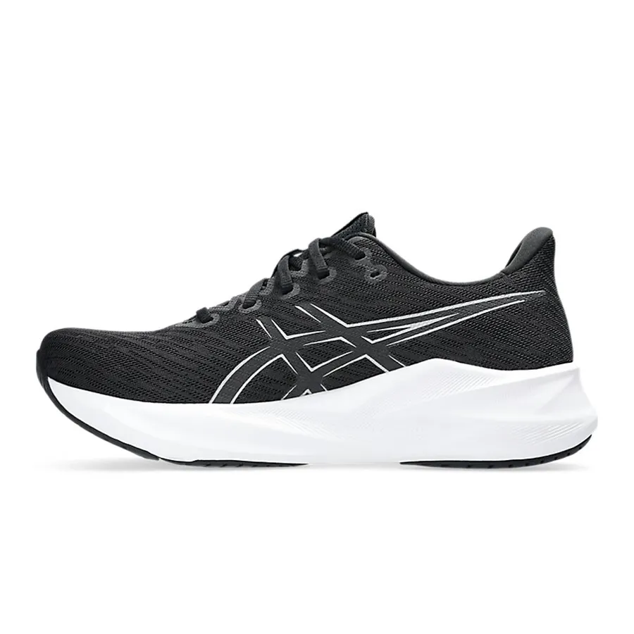 Imagen 2 de 5 de Zapatillas Asics Versablast 4-NEGRO/BLANCO
