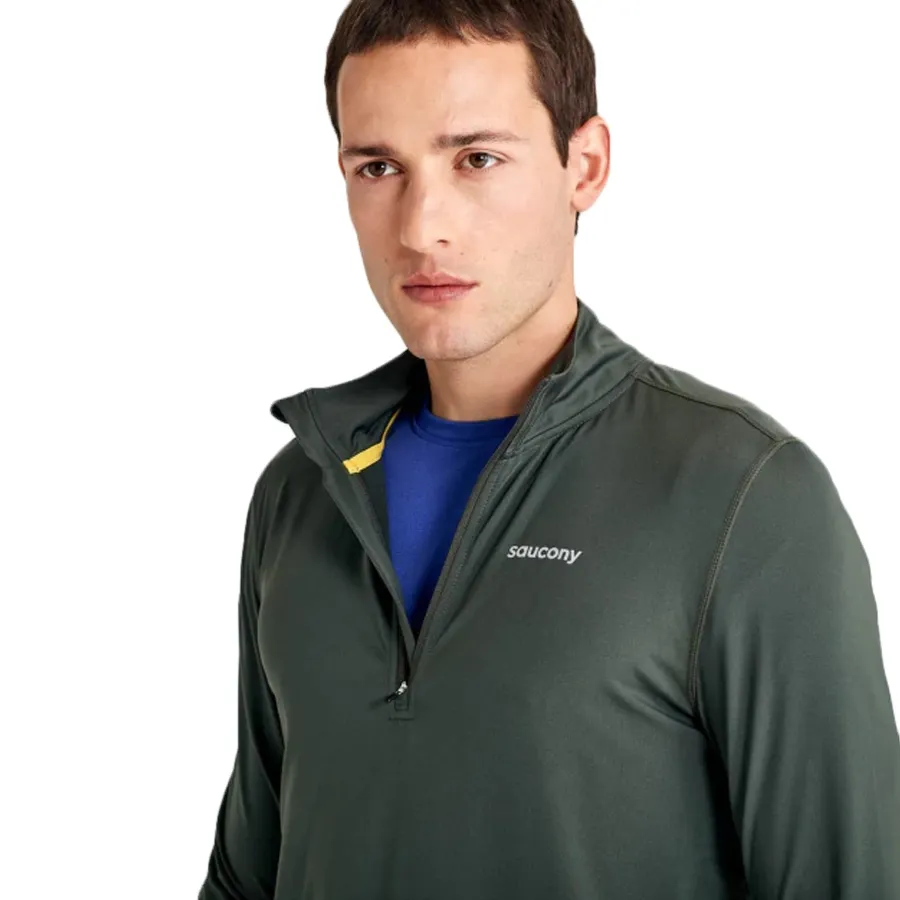 Imagen 4 de 6 de Buzo Saucony Solstice-VERDE MILITAR