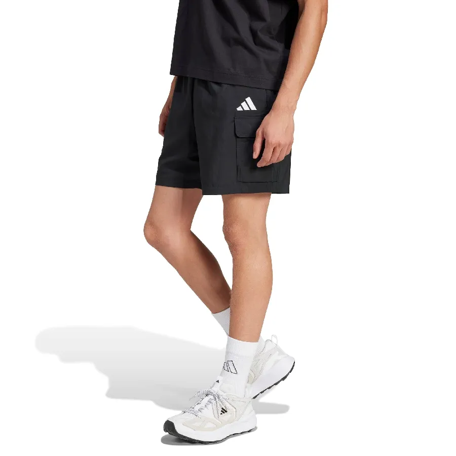Imagen 0 de 4 de adidas Shorts  Essentials Small Logo Cargo Chelsea-NEGRO