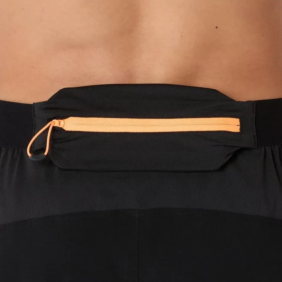 Imagen 4 de 5 de Shorts Asics Ujitrail All-Over Print 5In-NEGRO