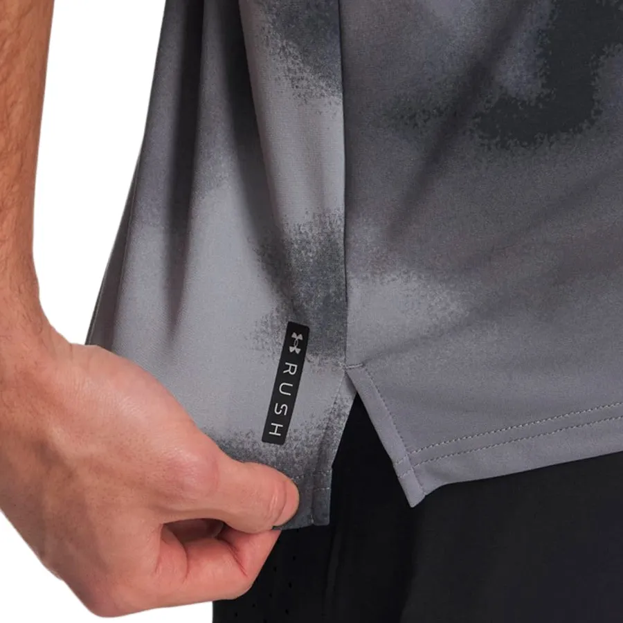Imagen 4 de 5 de Remera Under Armour Vanish Energy-CAMO-GRIS