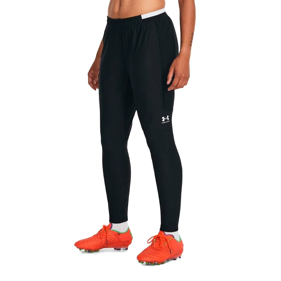 Imagen 0 de 6 de Pantalón Under Armour Challenger Pro-NEGRO