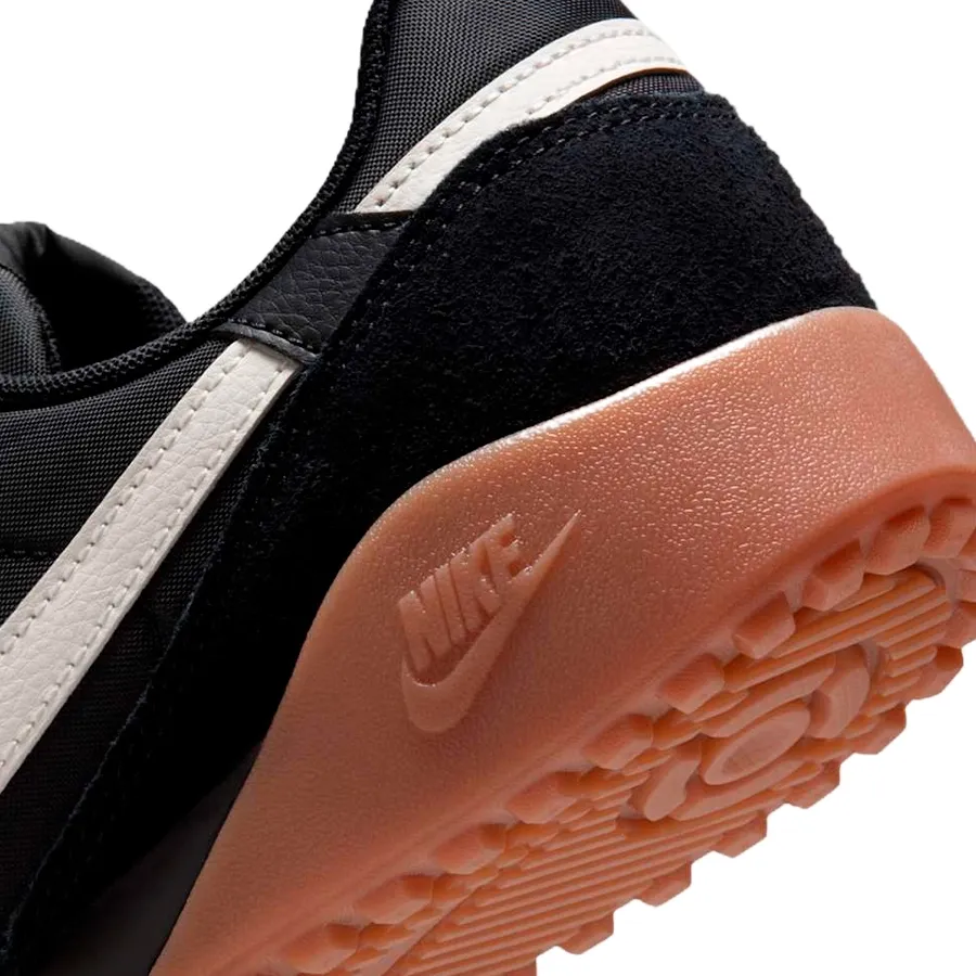 Imagen 5 de 8 de Zapatillas Nike Terra Manta Suede-NEGRO/BLANCO/MARRON
