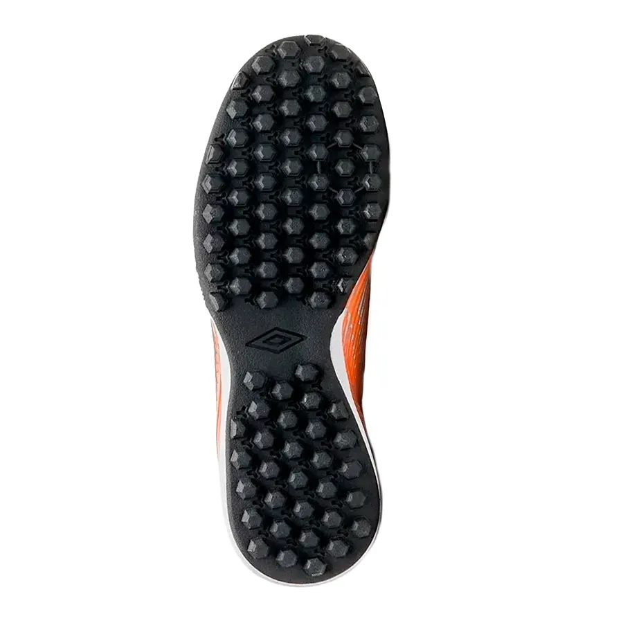 Imagen 4 de 5 de Botines Umbro Gravity Tf-NARANJA/GRAFITO