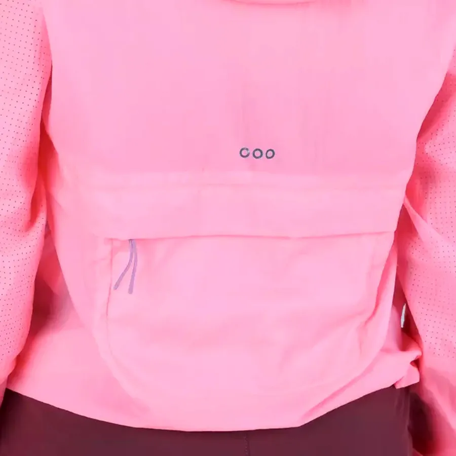 Imagen 3 de 5 de Campera Saucony Elevate Packaway-ROSA