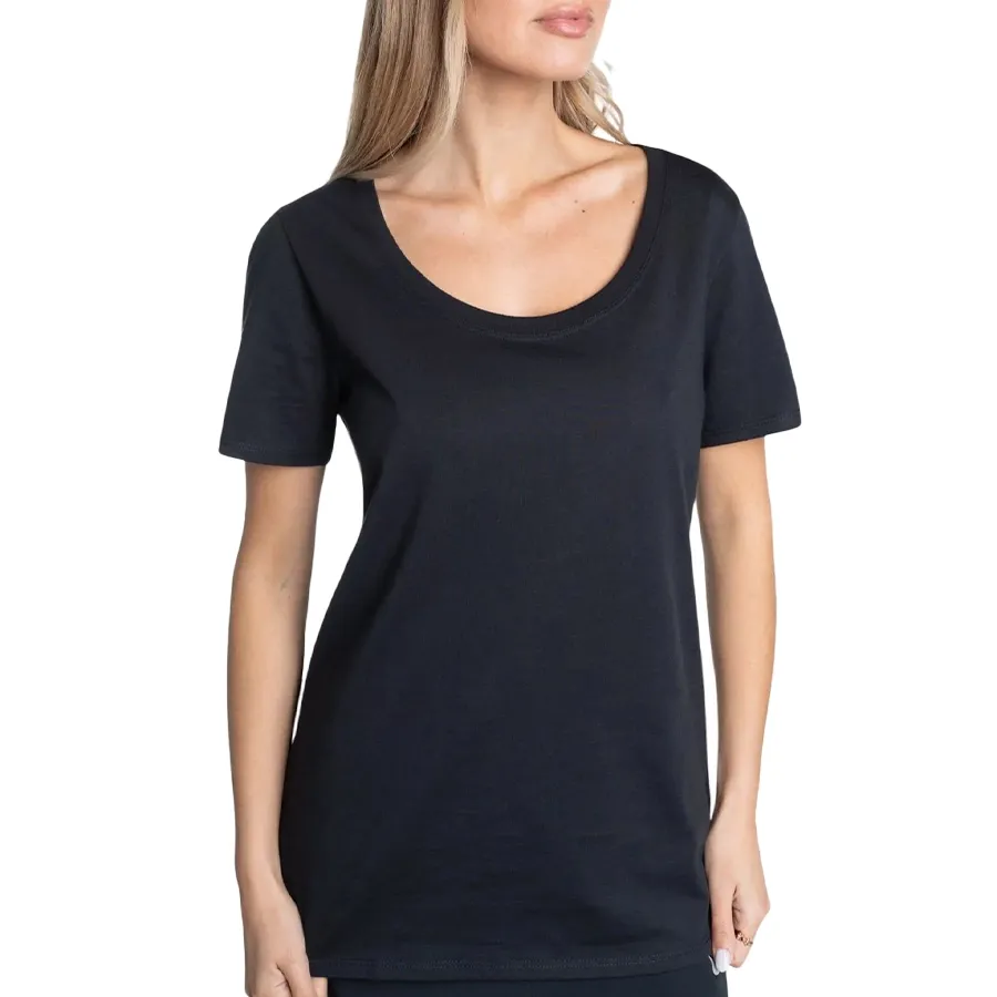 Imagen 0 de 4 de Remera Nike Vem Junto Blank Tee-NEGRO