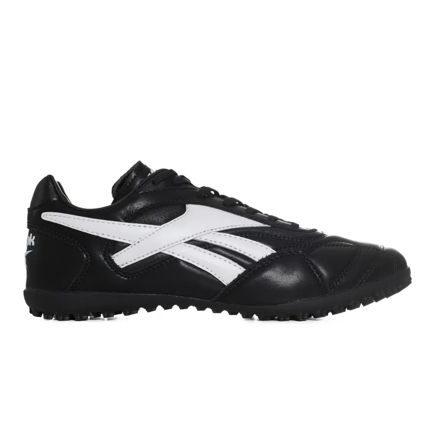 Imagen 0 de 4 de Botines Reebok Essence Tg-NEGRO/BLANCO