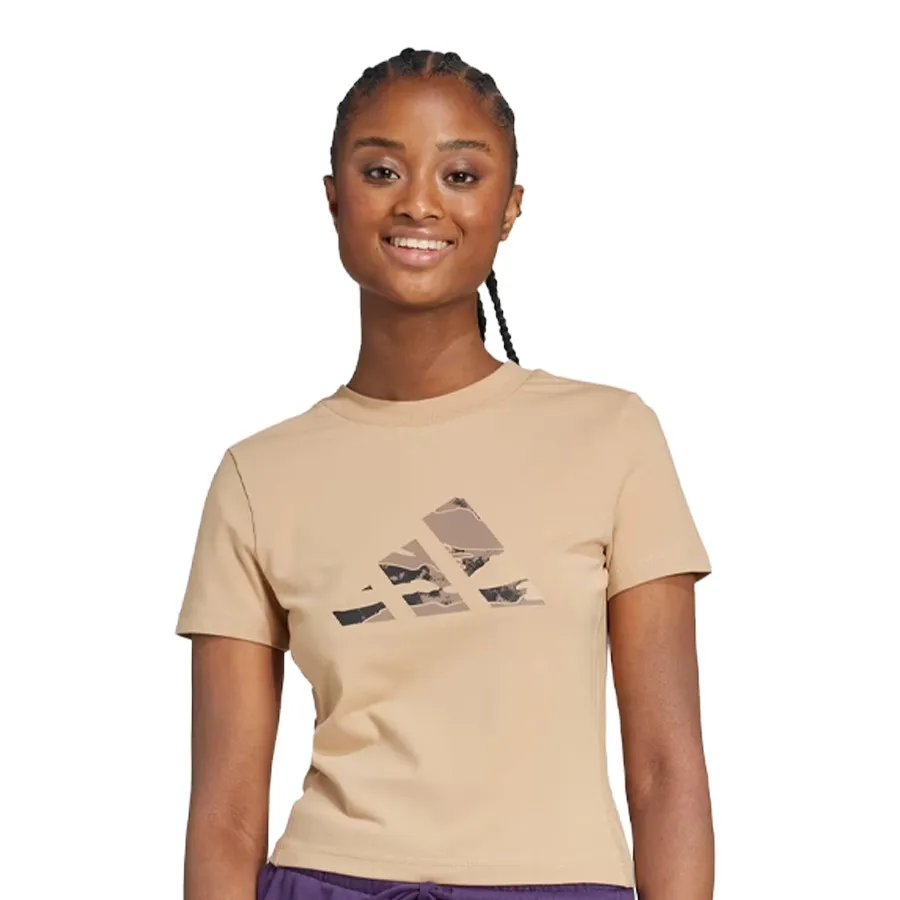Imagen 0 de 4 de Remera adidas Camo Graphic-BEIGE