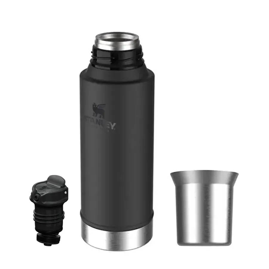 Imagen 2 de 4 de Termo Stanley Classic 800Ml-NEGRO/PLATA