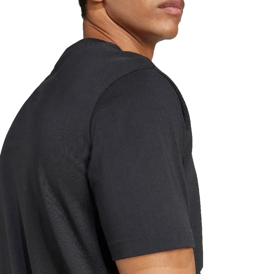 Imagen 4 de 5 de Remera adidas Essentials Big Logo-NEGRO/BLANCO
