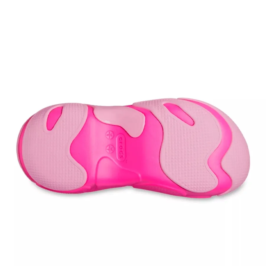 Imagen 4 de 5 de Sandalias Crocs Bubble Crush-FUCSIA