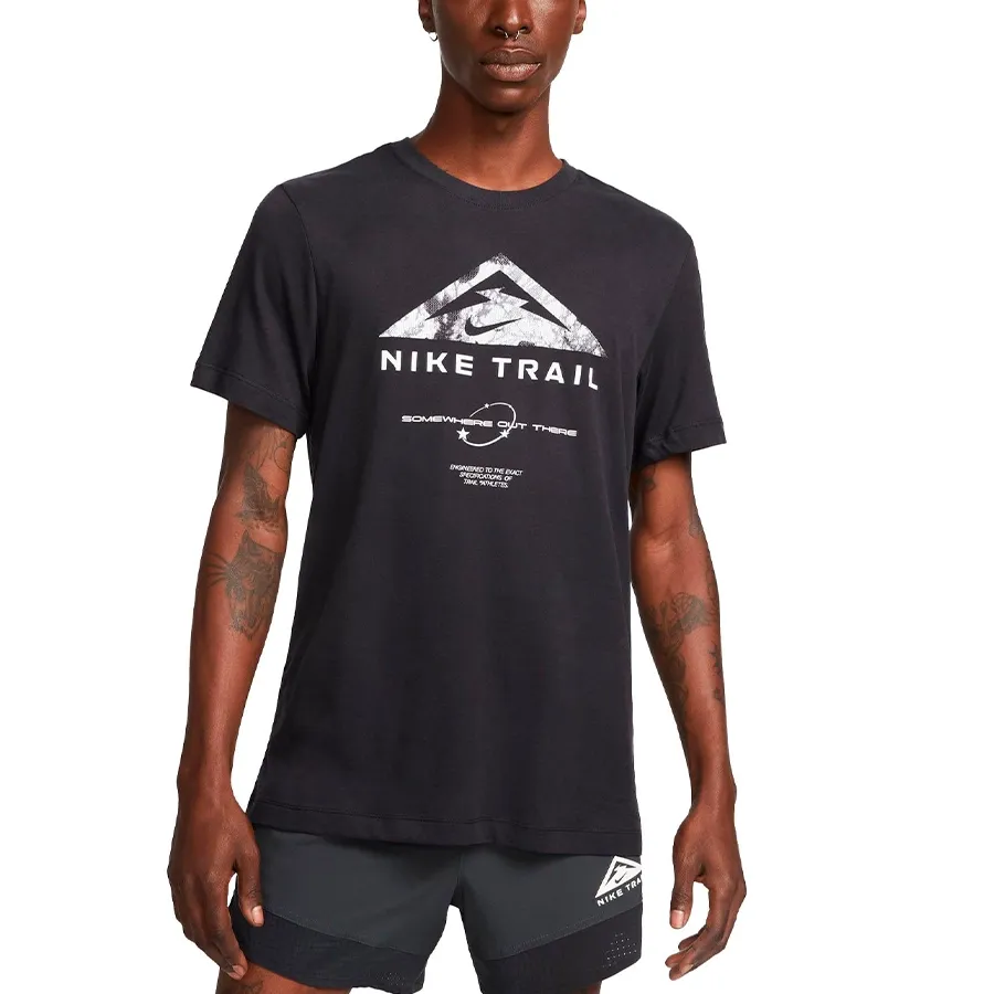 Imagen 0 de 3 de Remera Nike Dri-Fit Trail-NEGRO