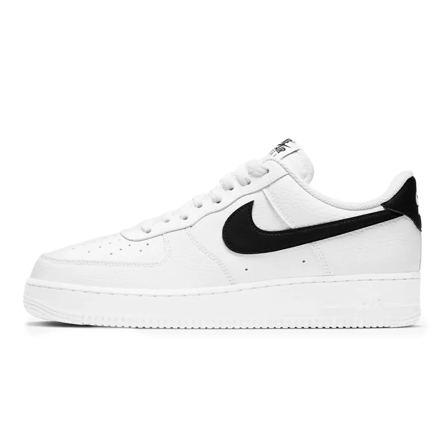 Imagen 2 de 7 de Zapatillas Nike Air Force 1 '07-BLANCO