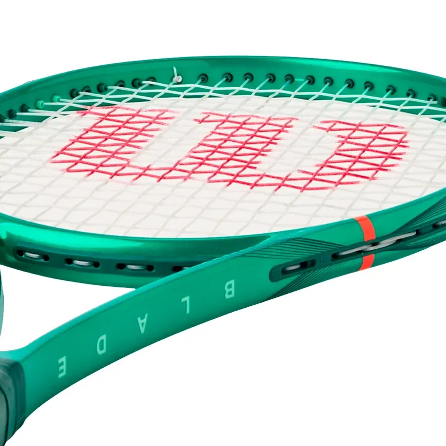Imagen 3 de 5 de Raqueta Wilson Blade 98 18×20 V10-VERDE ESMERALDA