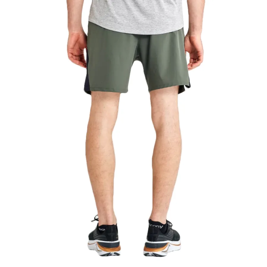 Imagen 2 de 4 de Shorts Saucony Outpace-VERDE MILITAR