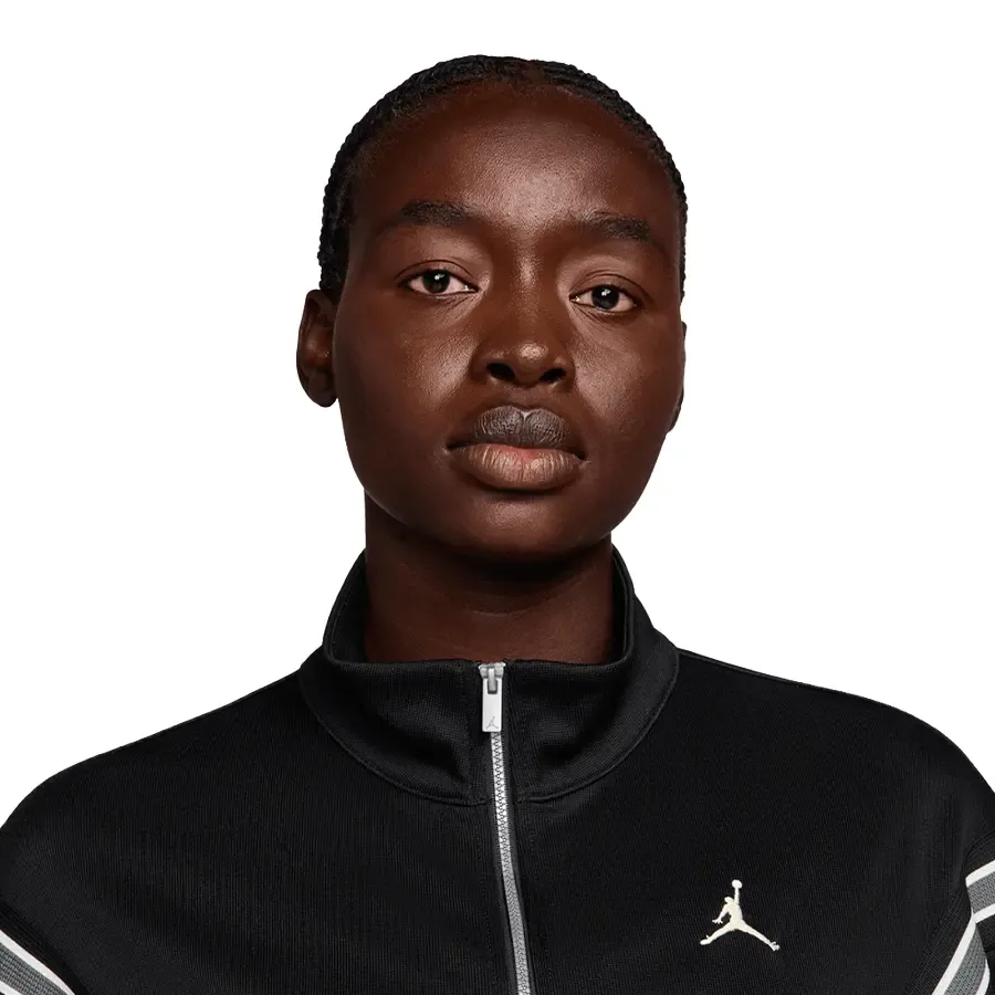 Imagen 2 de 3 de Campera Nike Jordan Brooklyn-NEGRO/BLANCO