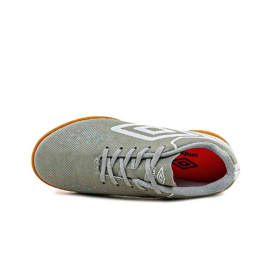 Imagen 2 de 5 de Botines Umbro Adamant Top Speed Jr-PLATA/GRIS